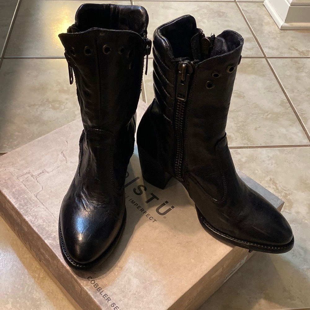 Bed Stu Womens Boots